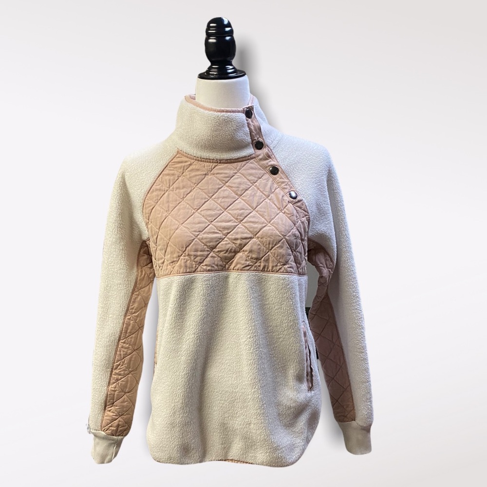 ABERCROMBIE & FITCH | Women’s Asymmetrical Snap-Up Fleece